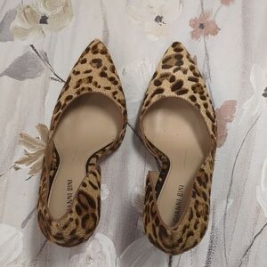Gianni Bini Leopard Print Pointed D'Orsay Flats - Tan/Black